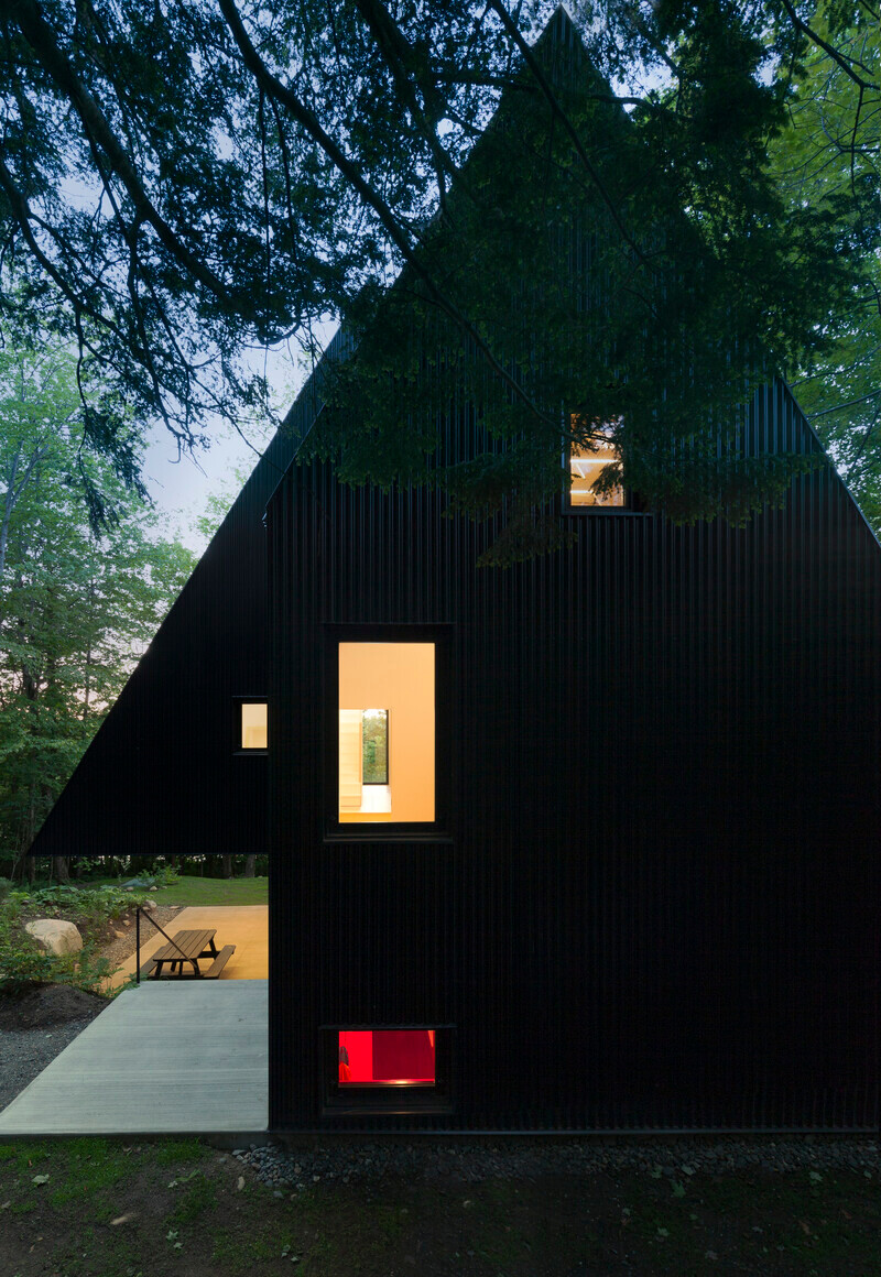 Salle de presse | v2com-newswire | Fil de presse | Architecture | Design | Art de vivre - Communiqué de presse - FAHOUSE - Studio Jean Verville architectes