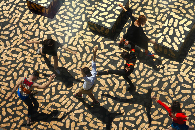 Dossier de presse - Communiqué de presse - "DANCE FLOOR" par Jean Verville architecte au Musée des beaux-Arts de Montréal - Jean Verville architecte