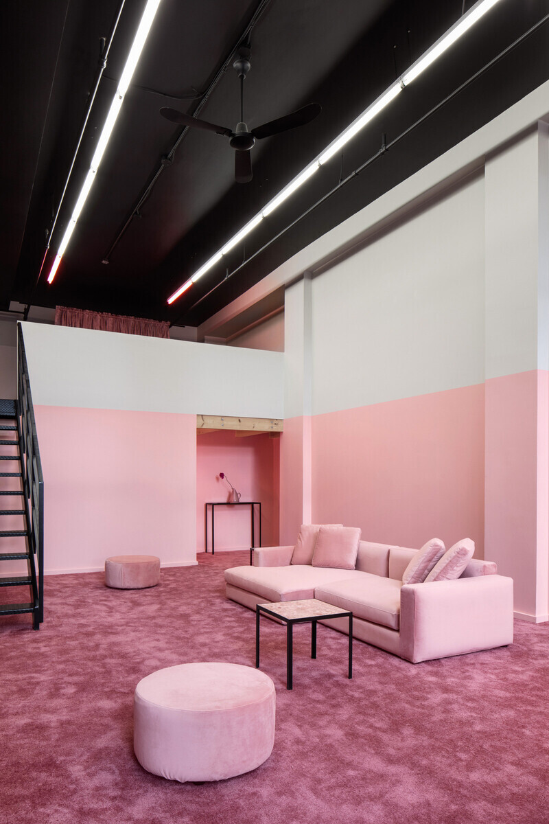 Salle de presse | v2com-newswire | Fil de presse | Architecture | Design | Art de vivre - Communiqué de presse - Nouvelle boutique edb : color block - Élément de base