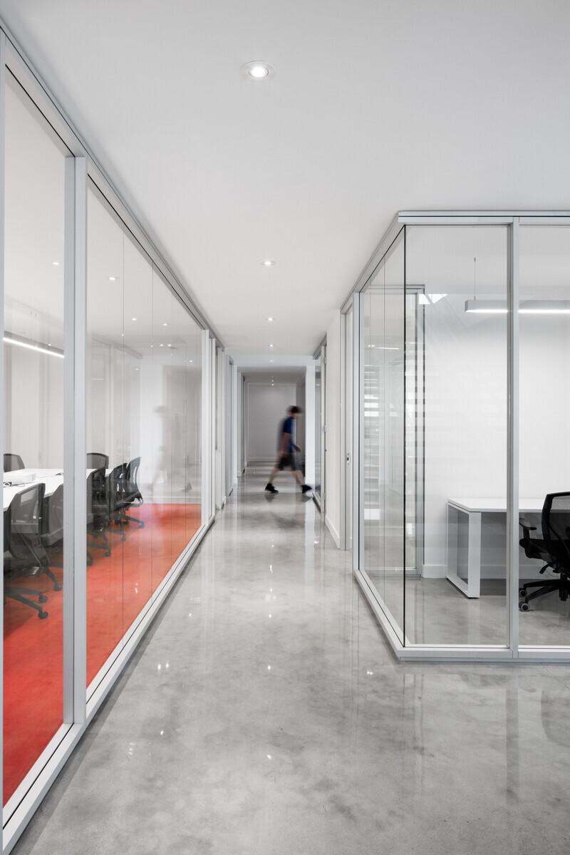 Salle de presse | v2com-newswire | Fil de presse | Architecture | Design | Art de vivre - Communiqué de presse - Sologlobe, quand le design rencontre la technologie - ISSASTUDIO