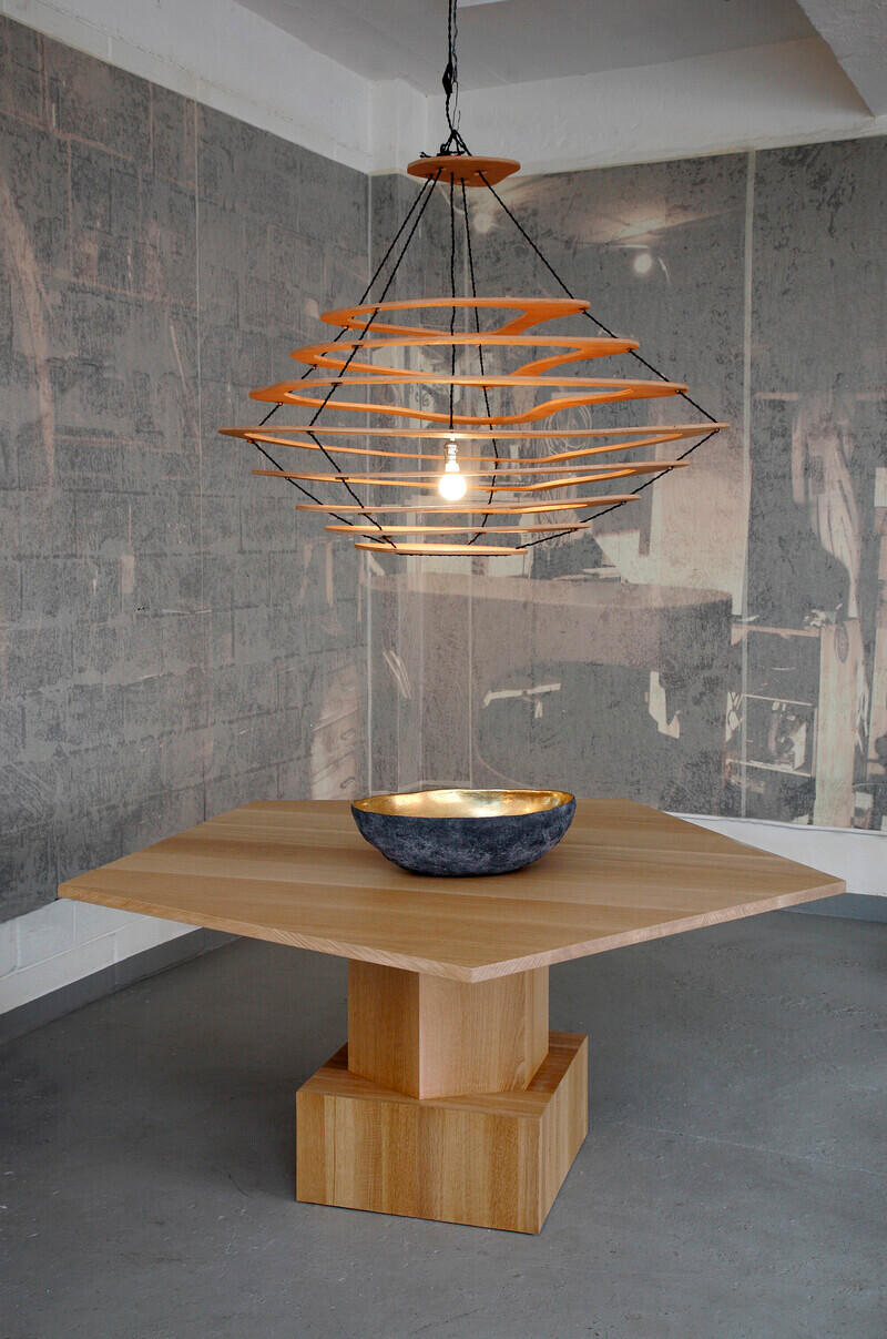 Salle de presse | v2com-newswire | Fil de presse | Architecture | Design | Art de vivre - Communiqué de presse - La designer géorgienne Tinatin Kilaberidze lance sa nouvelle collection de mobilier sur mesure, luminaires et papiers peints - Valerie Goodman Gallery