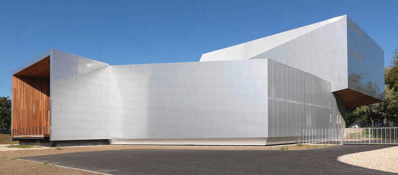 Salle de presse | v2com-newswire | Fil de presse | Architecture | Design | Art de vivre - Communiqué de presse - Scène de musiques actuelles - Hérault Arnod architectures