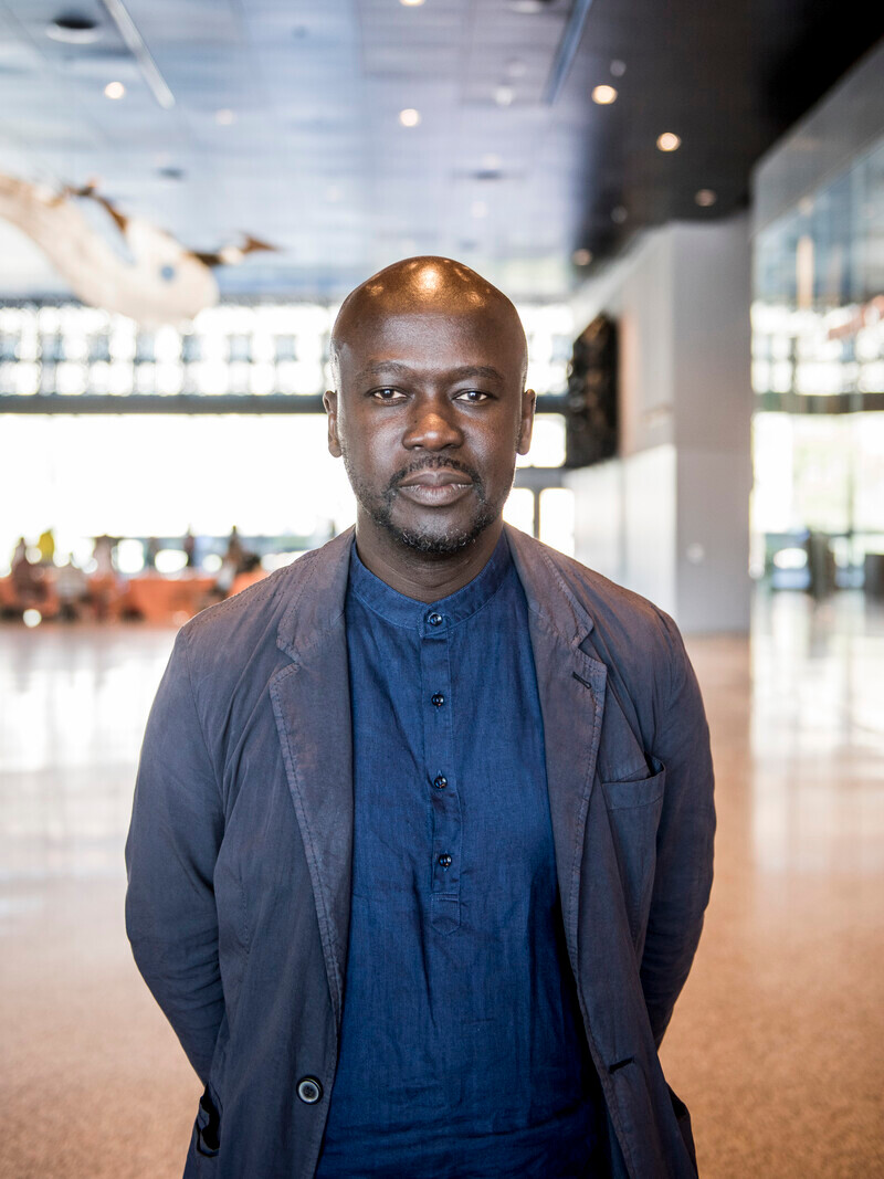 Salle de presse | v2com-newswire | Fil de presse | Architecture | Design | Art de vivre - Communiqué de presse - Dwell on Design 2017 accueillera Sir David Adjaye - Dwell on Design