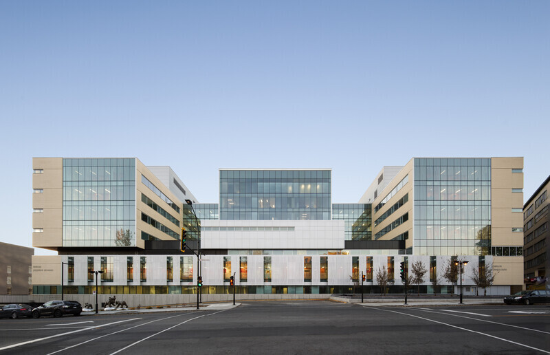 Newsroom | v2com-newswire | Newswire | Architecture | Design | Lifestyle - Press release - The CHU Sainte-Justine's “Growing Up Healthy” Project - Provencher_Roy + Associés | Menkès Shooner Dagenais LeTourneux Architectes