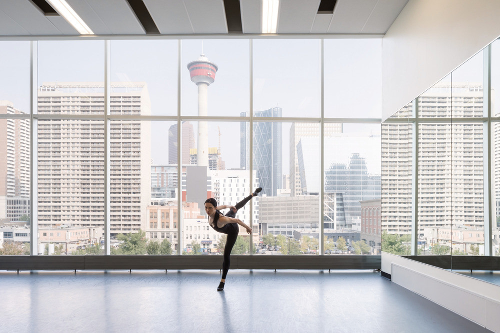 Press kit - DIALOG Brings Dance to the Streets with Decidedly Jazz ...