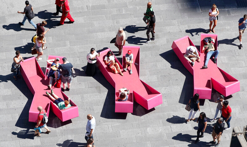 Newsroom | v2com-newswire | Newswire | Architecture | Design | Lifestyle - Press release - XXX Times Square with Love - J.MAYER.H und Partner, Architekten