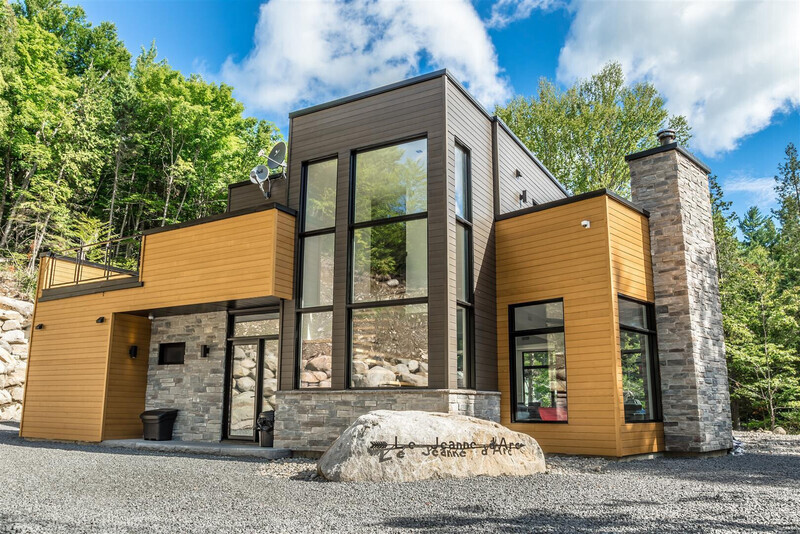 Newsroom | v2com-newswire | Newswire | Architecture | Design | Lifestyle - Press release - When Architecture Can Be Impregnated With Nature Because of the Fenestration System - Fabelta, fenestration systems
