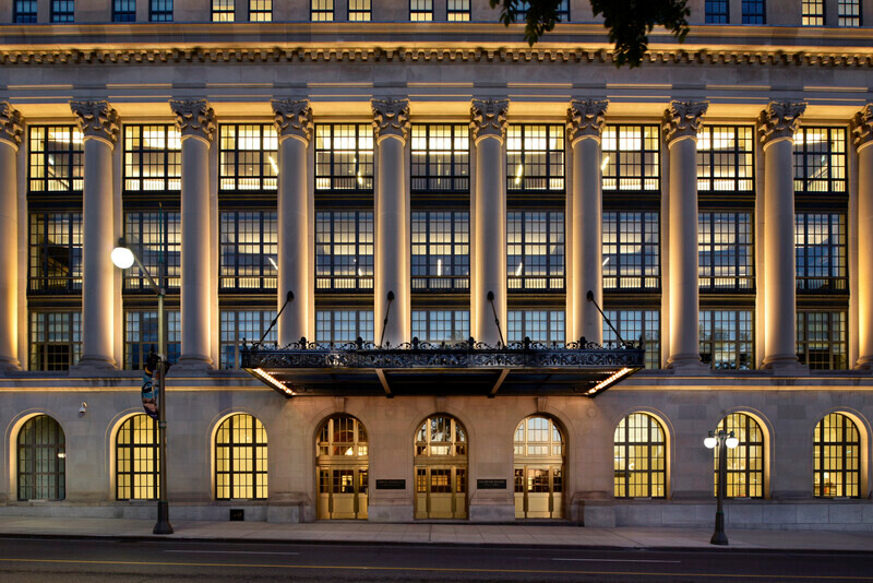 Newsroom | v2com-newswire | Newswire | Architecture | Design | Lifestyle - Press release - Lighting Up 180 Wellington - Lightemotion