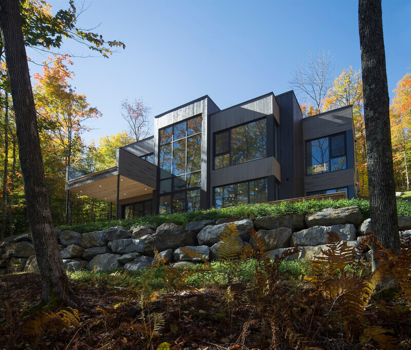 Salle de presse | v2com-newswire | Fil de presse | Architecture | Design | Art de vivre - Communiqué de presse - Chalet des Bécassines - Atelier BOOM-TOWN