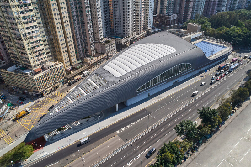 Salle de presse | v2com-newswire | Fil de presse | Architecture | Design | Art de vivre - Communiqué de presse - La piscine Kennedy Town à Hong Kong - Farrells
