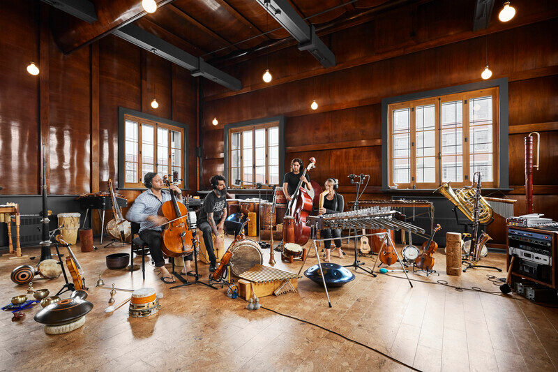 Salle de presse | v2com-newswire | Fil de presse | Architecture | Design | Art de vivre - Communiqué de presse - Un nouveau studio de son pour La Hacienda Creative - Newsam Construction + MXMA Architecture & Design