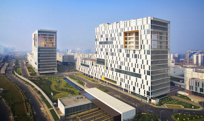 Newsroom | v2com-newswire | Newswire | Architecture | Design | Lifestyle - Press release - Tata Consultancy Services Software Development Campus Fosters Community and Celebrates Indian Culture - Yazdani Studio of CannonDesign