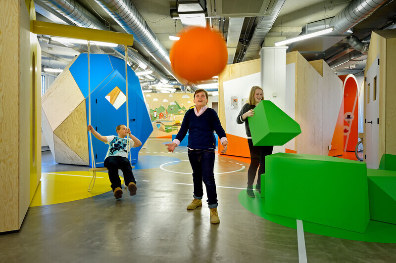 Dossier de presse - Communiqué de presse - European Healthcare Design WinnerCOACH - Interactive and Playful Centre for Overweight Adolescent and Children's Healthcare of the Maastricht UMC+ - Tinker imagineers