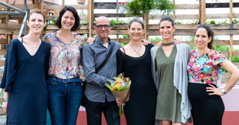 Newsroom | v2com-newswire | Newswire | Architecture | Design | Lifestyle - Press release - v2com Celebrates Its 10th Anniversary - v2com newswire