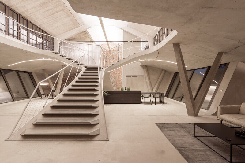 Salle de presse | v2com-newswire | Fil de presse | Architecture | Design | Art de vivre - Communiqué de presse - Le projet Loft Panzerhalle de Smartvoll est lauréat aux AZ Awards 2018 - smartvoll