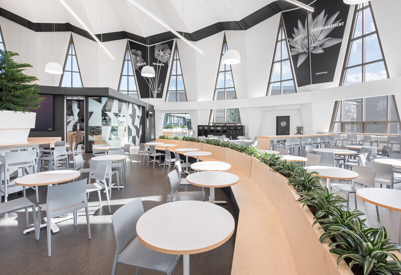Newsroom | v2com-newswire | Newswire | Architecture | Design | Lifestyle - Press release - The cafeteria — Le Marie-Victorin, an amazing transformation - Cégep Marie-Victorin