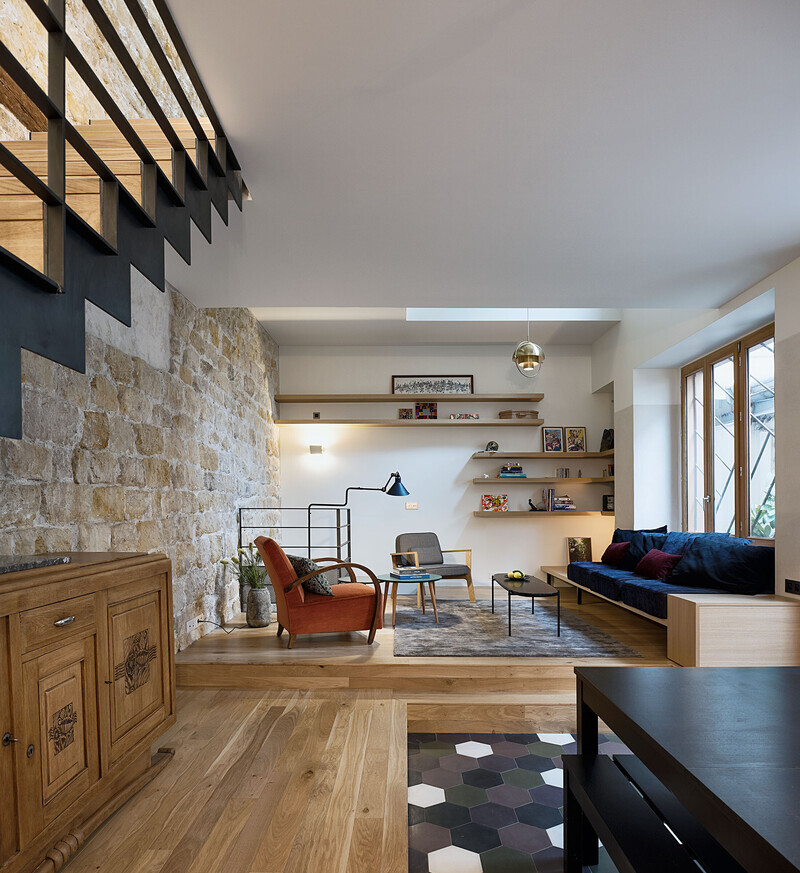 Salle de presse | v2com-newswire | Fil de presse | Architecture | Design | Art de vivre - Communiqué de presse - Une maison de ville unifamiliale à Paris - Alia Bengana + Capucine de Cointet architectes
