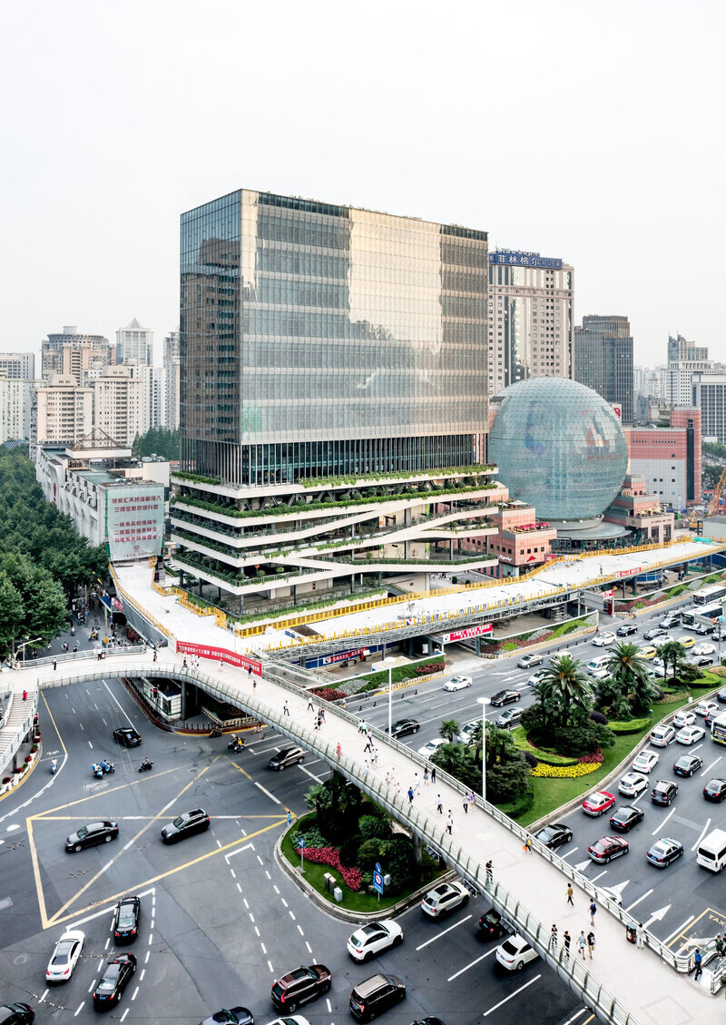 Salle de presse | v2com-newswire | Fil de presse | Architecture | Design | Art de vivre - Communiqué de presse - Une oasis urbaine sur l'intersection la plus fréquentée de Shanghai - Jacques Ferrier Architecture et Sensual City Studio