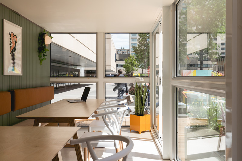Salle de presse | v2com-newswire | Fil de presse | Architecture | Design | Art de vivre - Communiqué de presse - Aire commune investit le centre-ville de Montréal avec deux salles de réunions extérieures sur l’Esplanade PVM - Aire commune