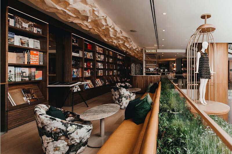 Salle de presse | v2com-newswire | Fil de presse | Architecture | Design | Art de vivre - Communiqué de presse - L'hôtel Fairmont Pacific Rim s'associe à TASCHEN, le célèbre éditeur de livres d'art, pour l'inauguration de sa librairie à Vancouver - Fairmont Pacific Rim