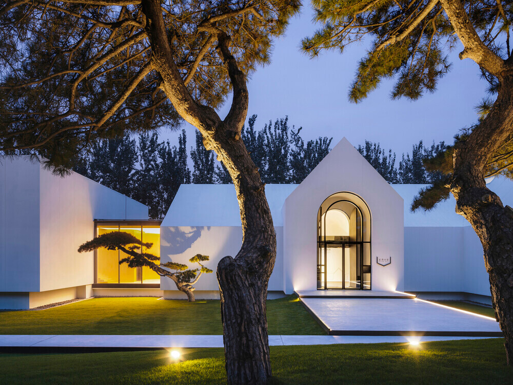 v2com newswire: Press release distribution, Architecture, Design