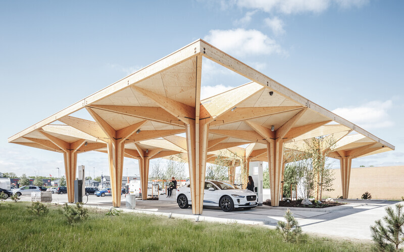 Salle de presse | v2com-newswire | Fil de presse | Architecture | Design | Art de vivre - Communiqué de presse - Un nouveau concours architectural pour le concept révolutionnaire d'un oasis de véhicules électriques (EV) en bordure de route - Electric Autonomy Canada