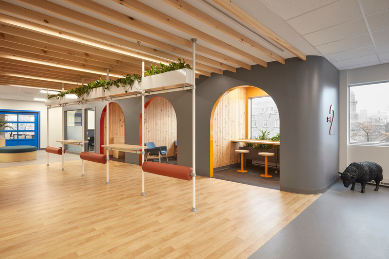 Press kit - Press release - Étage CL - A fun and Stimulating Workspace! - Taktik design