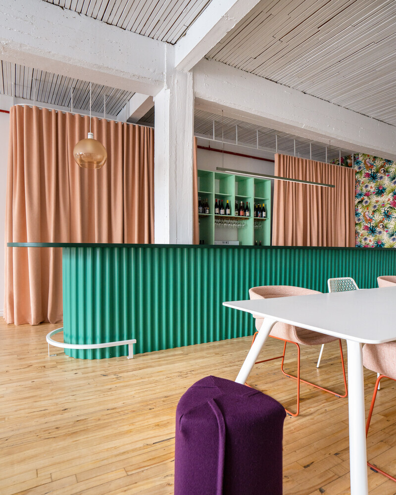 Salle de presse | v2com-newswire | Fil de presse | Architecture | Design | Art de vivre - Communiqué de presse - Le vin dans les voiles - Dupont Blouin