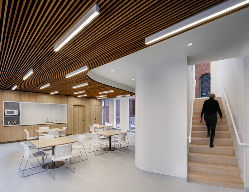 Newsroom | v2com-newswire | Newswire | Architecture | Design | Lifestyle - Press release - Centre Lise et Yvon Lamarre: Lemay’s Design Unites Sensory Well-Being and Inclusivity - Lemay