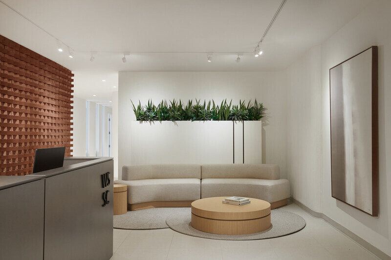 Press kit - Press release - Perception, Experience, and Well-Being: Reinventing Tomorrow's Medical Clinic - Entre Quatre Murs