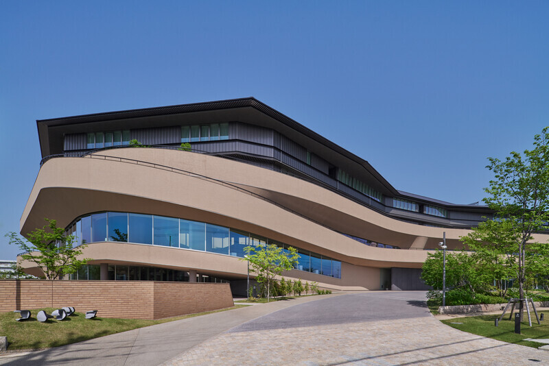 Dossier de presse - Communiqué de presse - MORI no KAISHO: Meeting Place of Forest - Tetsuo Kobori Architects + Daiwa House Industry Co., Ltd. + Fujita Corporation