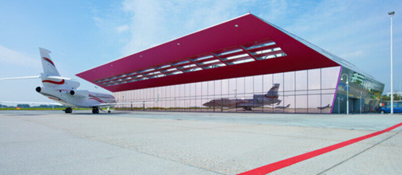 Salle de presse | v2com-newswire | Fil de presse | Architecture | Design | Art de vivre - Communiqué de presse - Nouveau terminal VVIP (Very, Very Important People) à l'Aéroport d'Amsterdam-Schiphol - VMX Architects