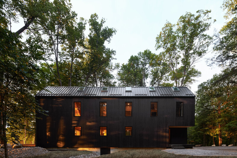 Salle de presse | v2com-newswire | Fil de presse | Architecture | Design | Art de vivre - Communiqué de presse - The Backcountry Hut Company remporte un BLT Design Award avec le système 02 - The Backcountry Hut Company