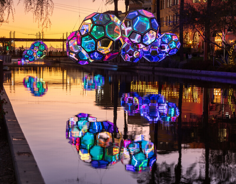 Newsroom | v2com-newswire | Newswire | Architecture | Design | Lifestyle - Press release - Molecules: A Series of Interactive Water Molecules Rising up from the Arizona Canal, Sparking a Connection Between Visitors and the Surrounding Environment Through Light and Sound - The Urban Conga