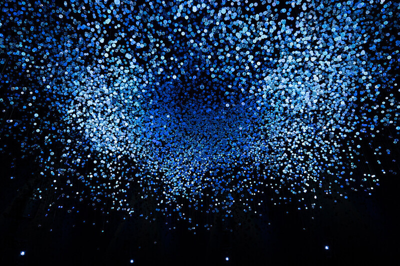 Salle de presse | v2com-newswire | Fil de presse | Architecture | Design | Art de vivre - Communiqué de presse - L'artiste de la lumière Takahiro Matsuo obtient le prix « Entertainment Lighting Design of the Year » aux LIT Lighting Design Awards 2024 pour « The Creation » - LUCENT