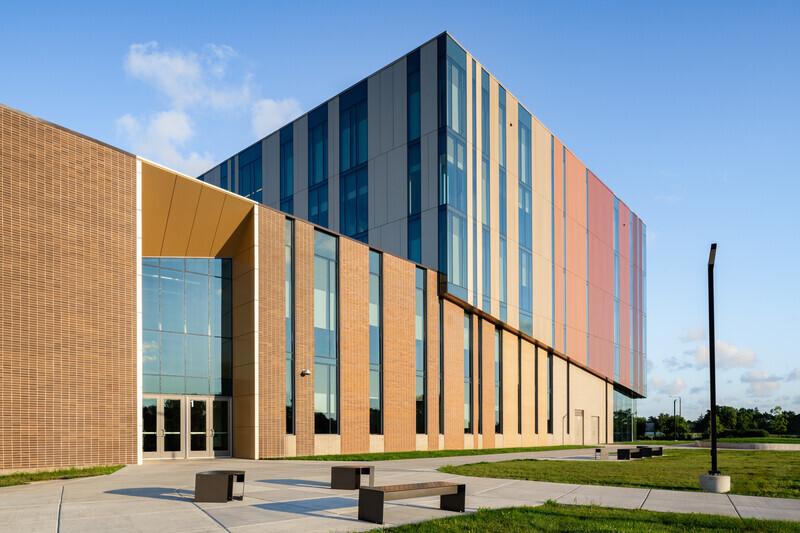 Newsroom | v2com-newswire | Newswire | Architecture | Design | Lifestyle - Press release - NEAL Math & Science Academy - JGMA