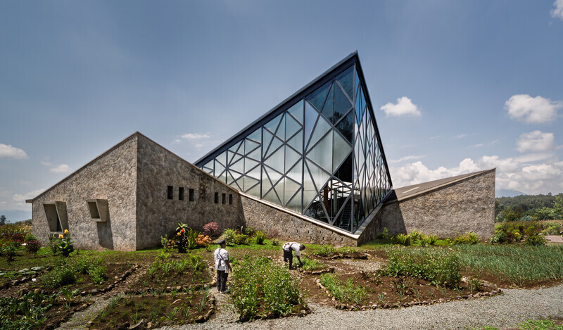 Newsroom | v2com-newswire | Newswire | Architecture | Design | Lifestyle - Press release - BE_Design - Virunga Mountain Spirits - BE_Design
