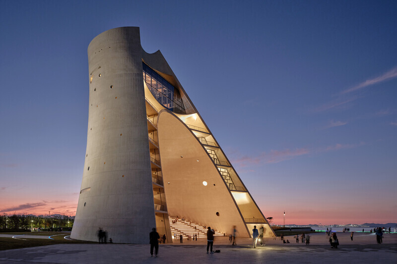 Newsroom | v2com-newswire | Newswire | Architecture | Design | Lifestyle - Press release - Sun Tower - OPEN Architecture