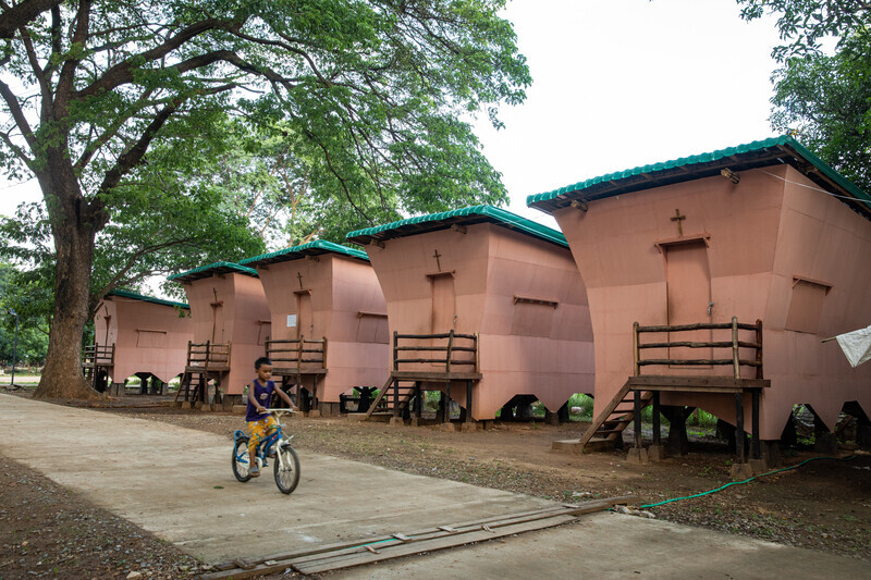 Newsroom | v2com-newswire | Newswire | Architecture | Design | Lifestyle - Press release - Bamboo Housing Resists 7.7 Earthquake in Conflict-Torn Myanmar, Built for Displaced Families - Blue Temple