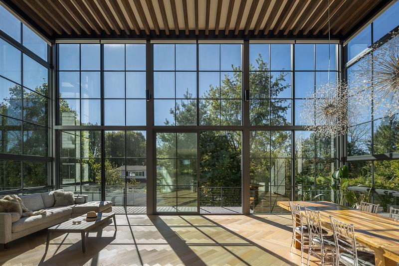 Salle de presse | v2com-newswire | Fil de presse | Architecture | Design | Art de vivre - Communiqué de presse - Archi-Tectonics transforme radicalement une maison de campagne grâce à une serre solaire passive - Archi-Tectonics