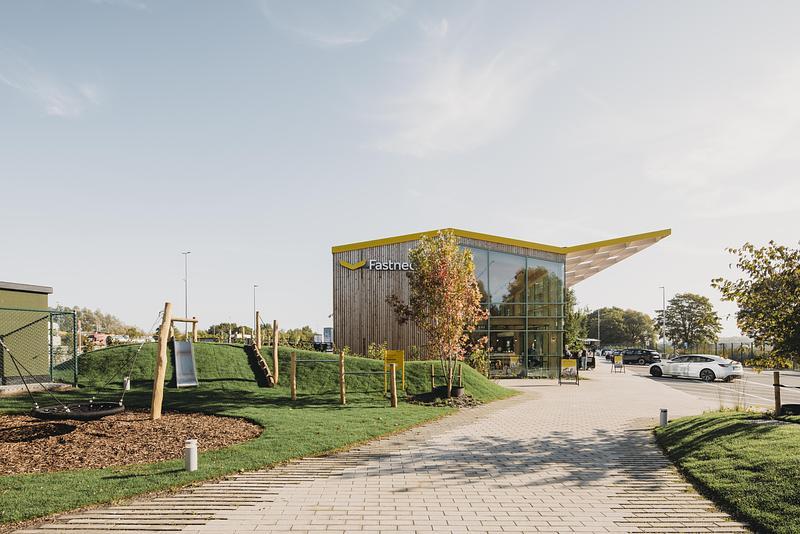 Newsroom | v2com-newswire | Newswire | Architecture | Design | Lifestyle - Press release - Fastned's all-electric service area at Gentbrugge wins Popular Choice award at 2026 Architizer A+ Awards - Fastned