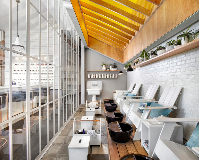 Salle de presse | v2com-newswire | Fil de presse | Architecture | Design | Art de vivre - Communiqué de presse - Réinventer l'expérience d'un salon de beauté avec Her Majesty's Pleasure - +tongtong