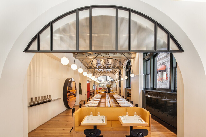Salle de presse | v2com-newswire | Fil de presse | Architecture | Design | Art de vivre - Communiqué de presse - BlazysGérard signe l’aménagement du restaurant Dandy:quand sobriété rime avec raffinement - BlazysGérard