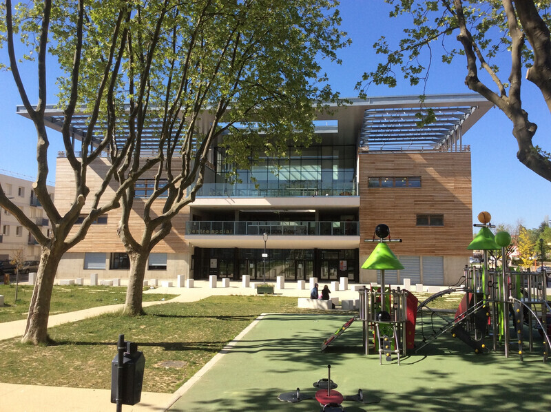 Newsroom | v2com-newswire | Newswire | Architecture | Design | Lifestyle - Press release - Cultural and Social Center of Valence - Bureau Architecture Méditerranée